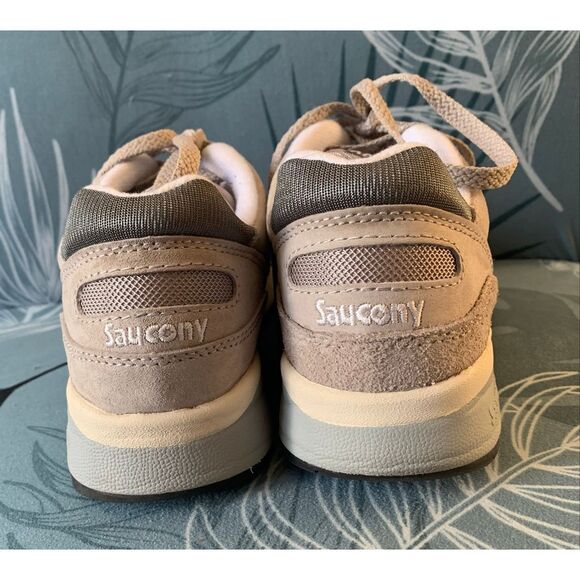 Saucony Shadow 6000 Gray Running SNEAKER GYM SHOES womens 7 - Picture 2 of 8
